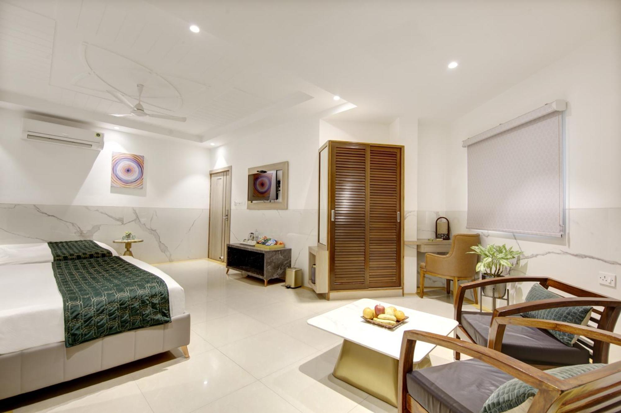 Hotel Delhi 37 Near - Delhi Airport New Delhi Exterior photo
