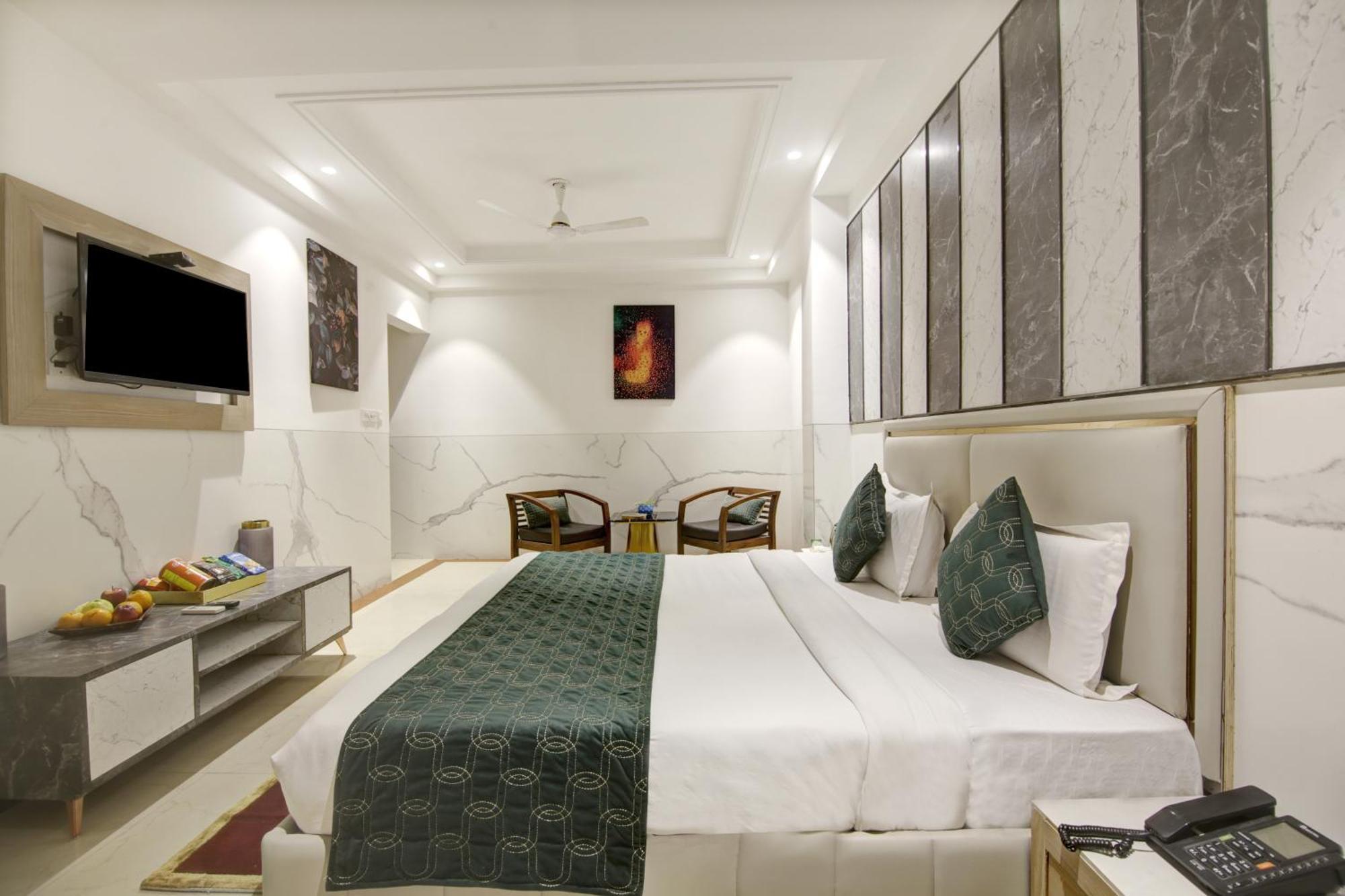 Hotel Delhi 37 Near - Delhi Airport New Delhi Exterior photo