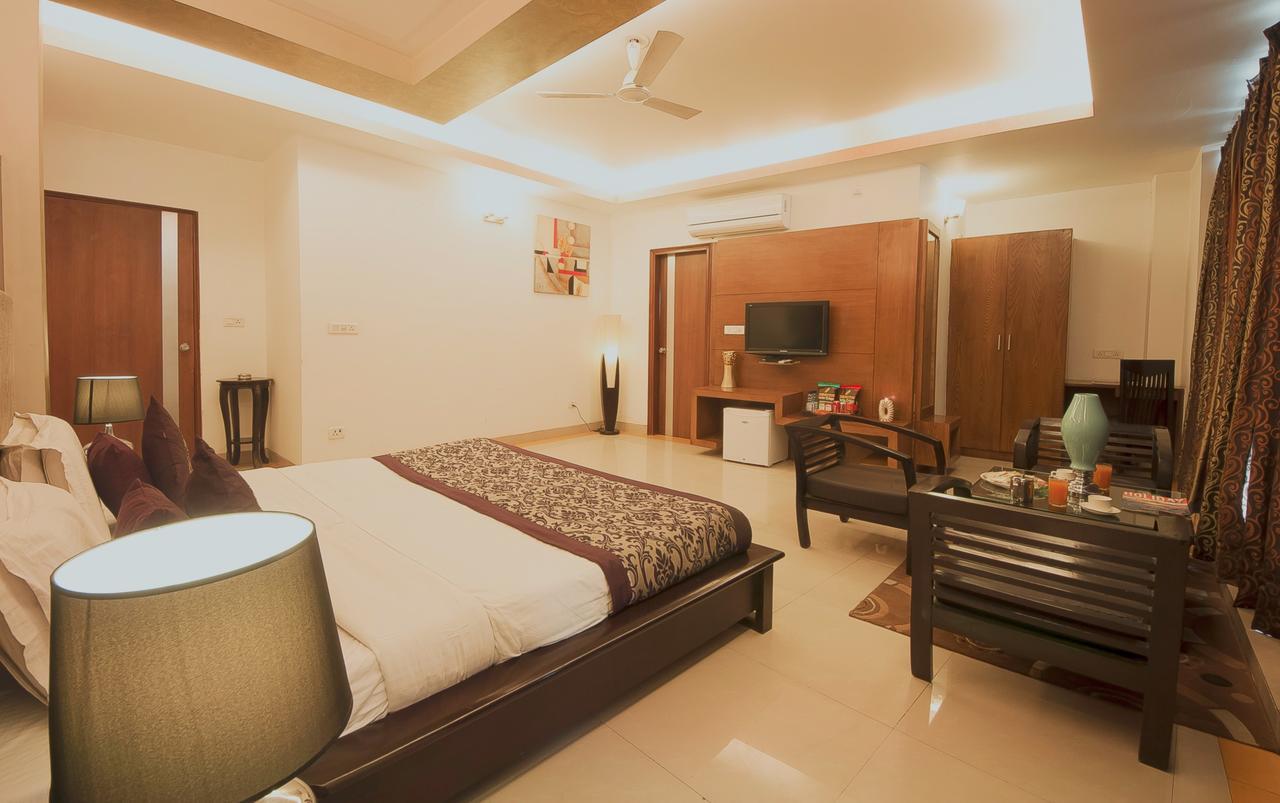 Hotel Delhi 37 Near - Delhi Airport New Delhi Exterior photo