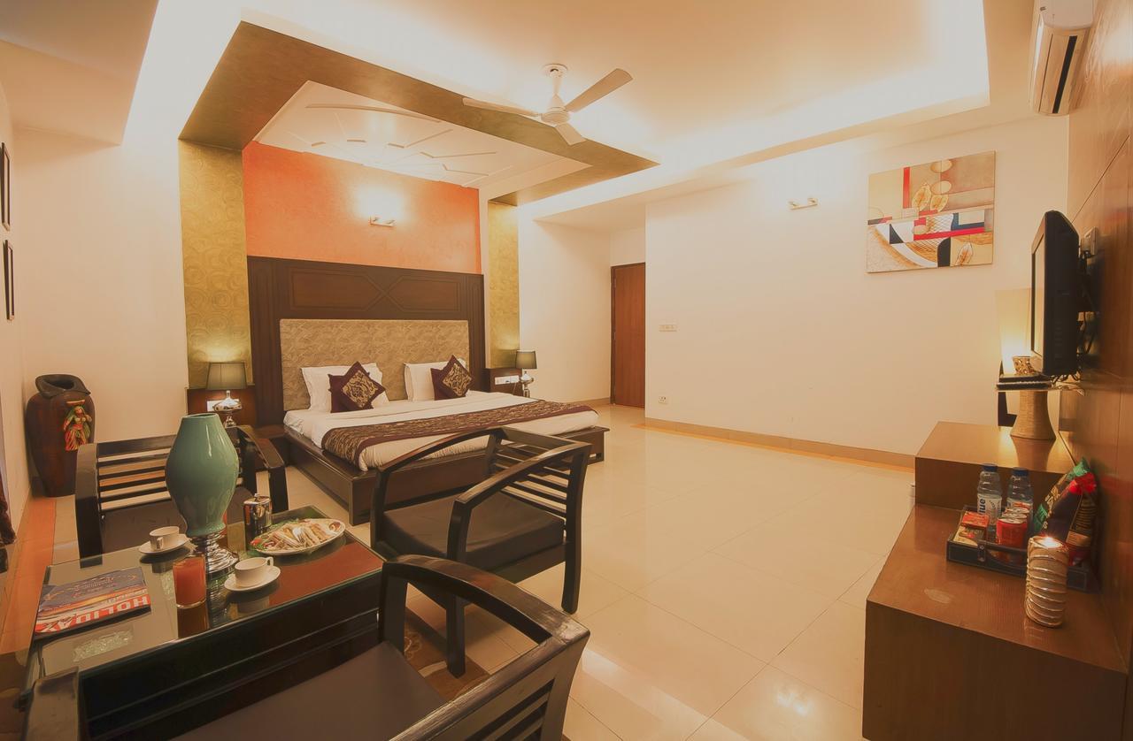 Hotel Delhi 37 Near - Delhi Airport New Delhi Exterior photo
